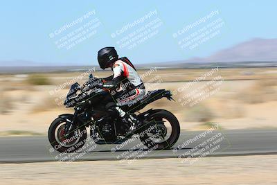 media/Apr-15-2022-Apex Assassins (Fri) [[9fb2e50610]]/Trackday Level 1/Session 2/Speed Shots/